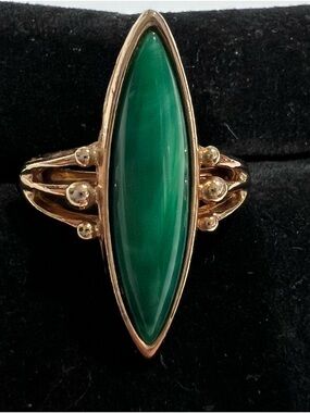 Antique Sarah Coventry Gold Frame Green Drop Seaswept Ring Sarah